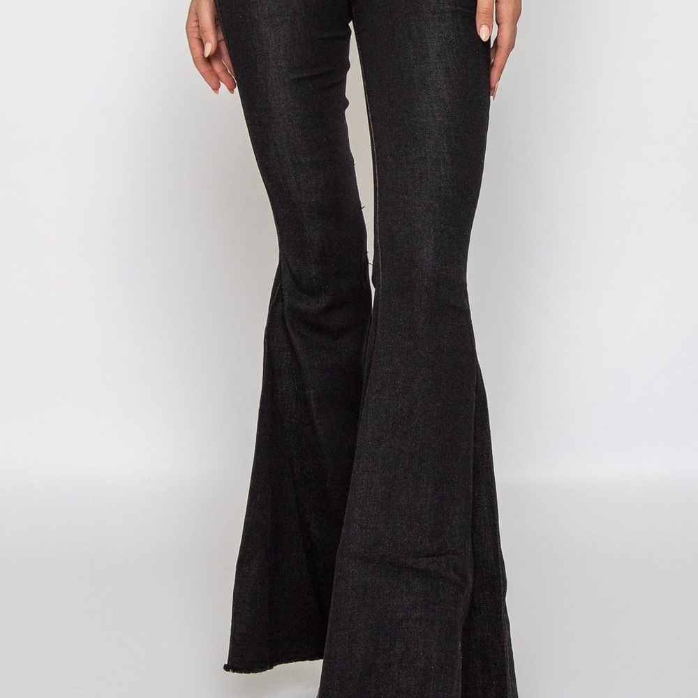 Skylar+Madison Velvet Flare Pant Size S